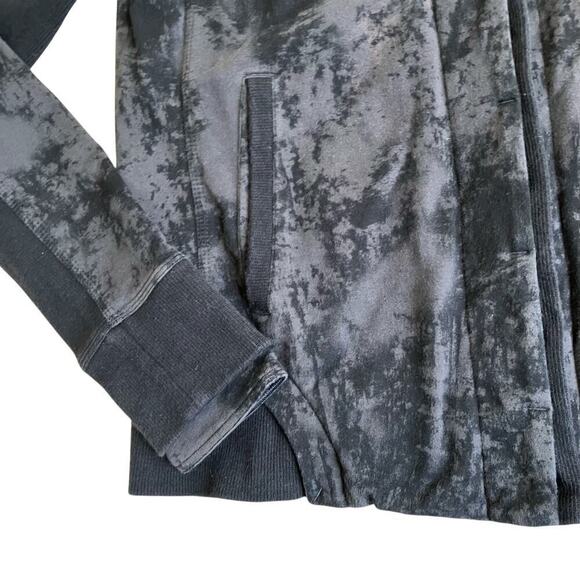 Lululemon Sz 12 To Class Jacket in Sea Bed Black Deep Coal Black Light Flaw - Picture 10 of 16